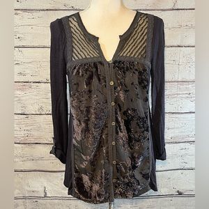 ANTHROPOLOGIE (MEADOW RUE) Blouse Button Front Dark Gray w Purple Burnout-Small